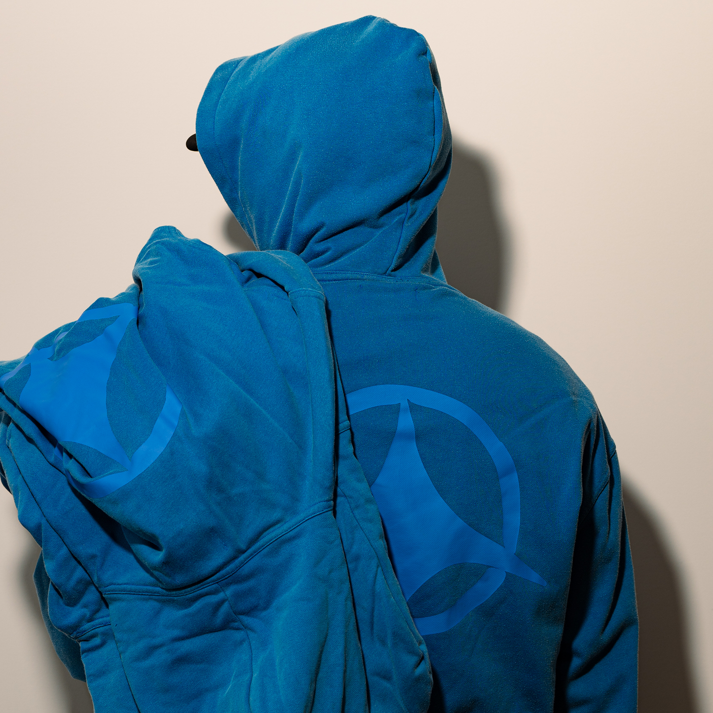 Core Garment-Dyed Hoodie (Faded Sky)